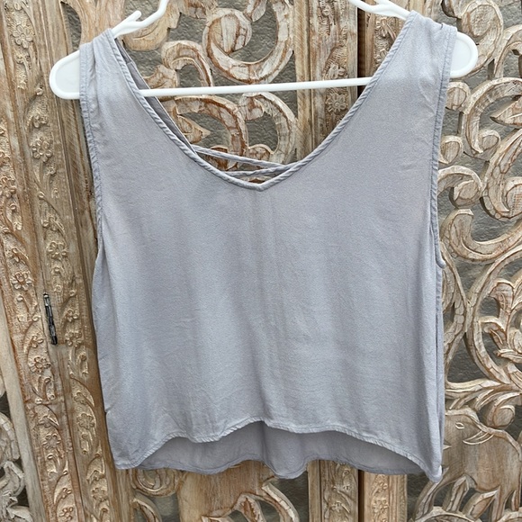 Forever 21 tank top - Picture 2 of 4